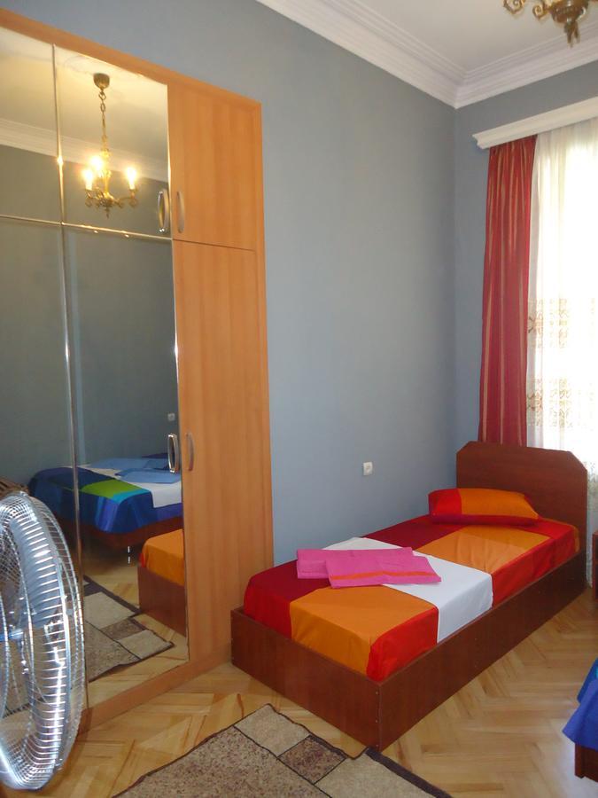 Bed and Breakfast Albatros Тбілісі Екстер'єр фото
