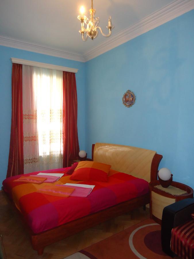 Bed and Breakfast Albatros Тбілісі Екстер'єр фото