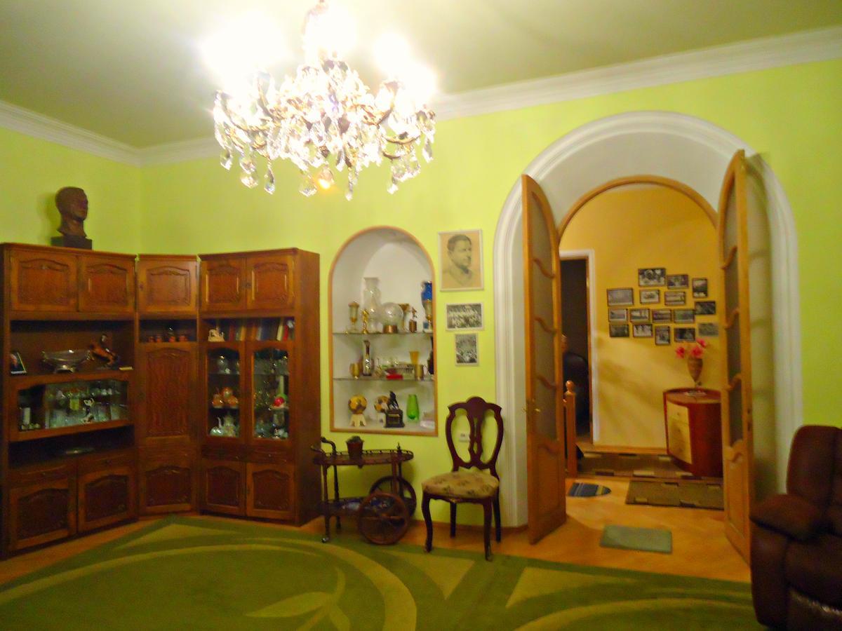 Bed and Breakfast Albatros Тбілісі Екстер'єр фото